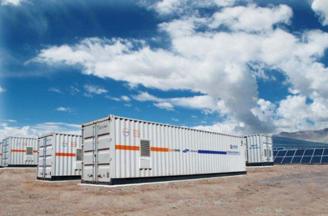 储能 向左还是向右？——新能源发电及储能系统与设备的未来抉择